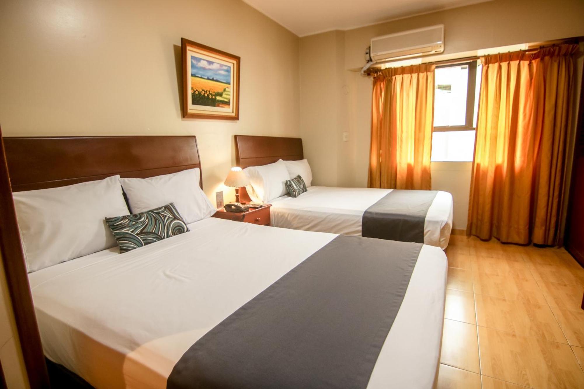 Epiqus Hotel Lima Exterior photo