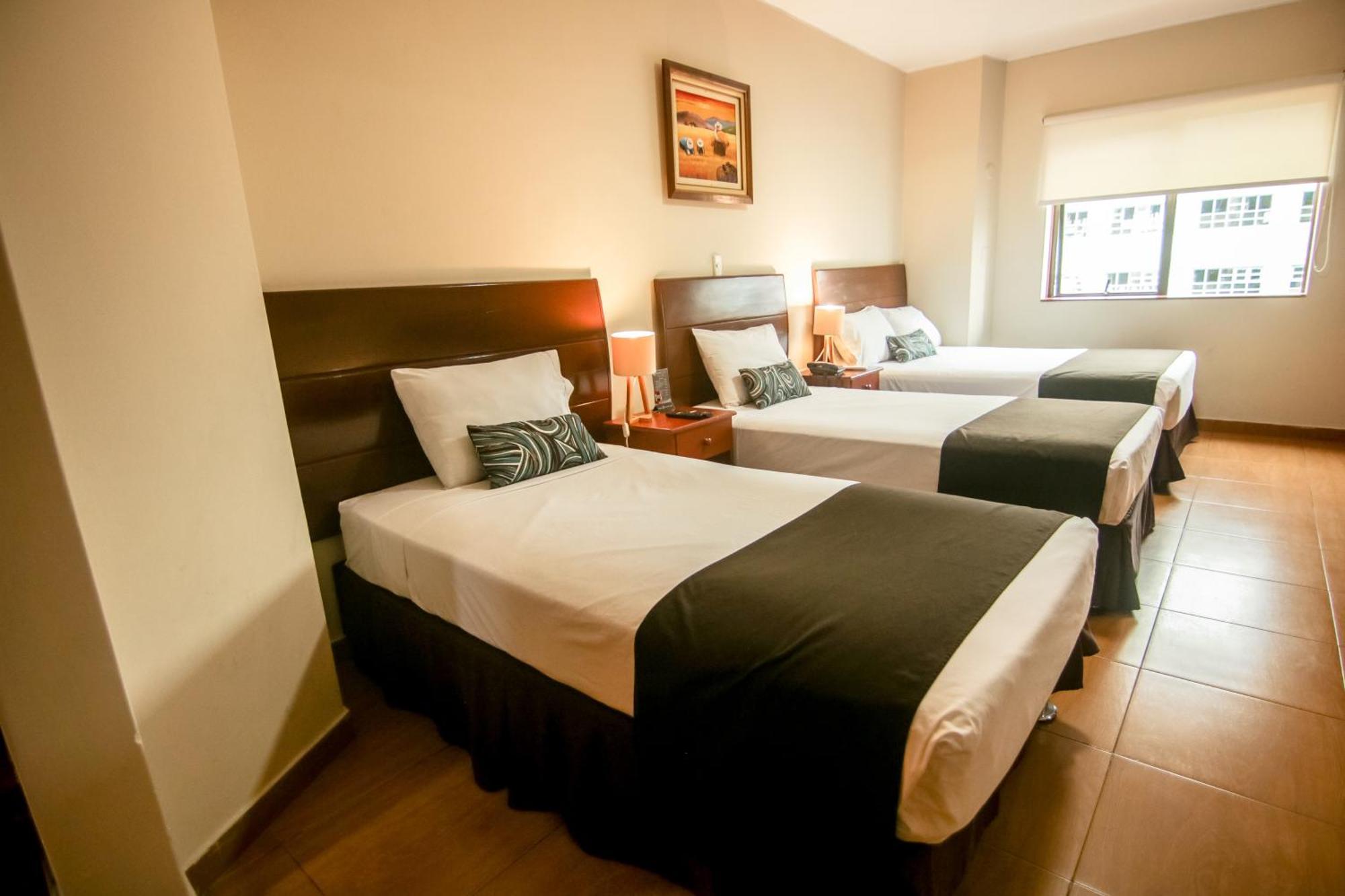 Epiqus Hotel Lima Exterior photo