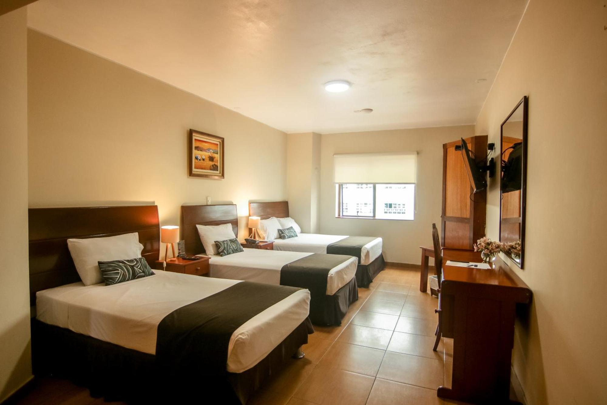 Epiqus Hotel Lima Exterior photo