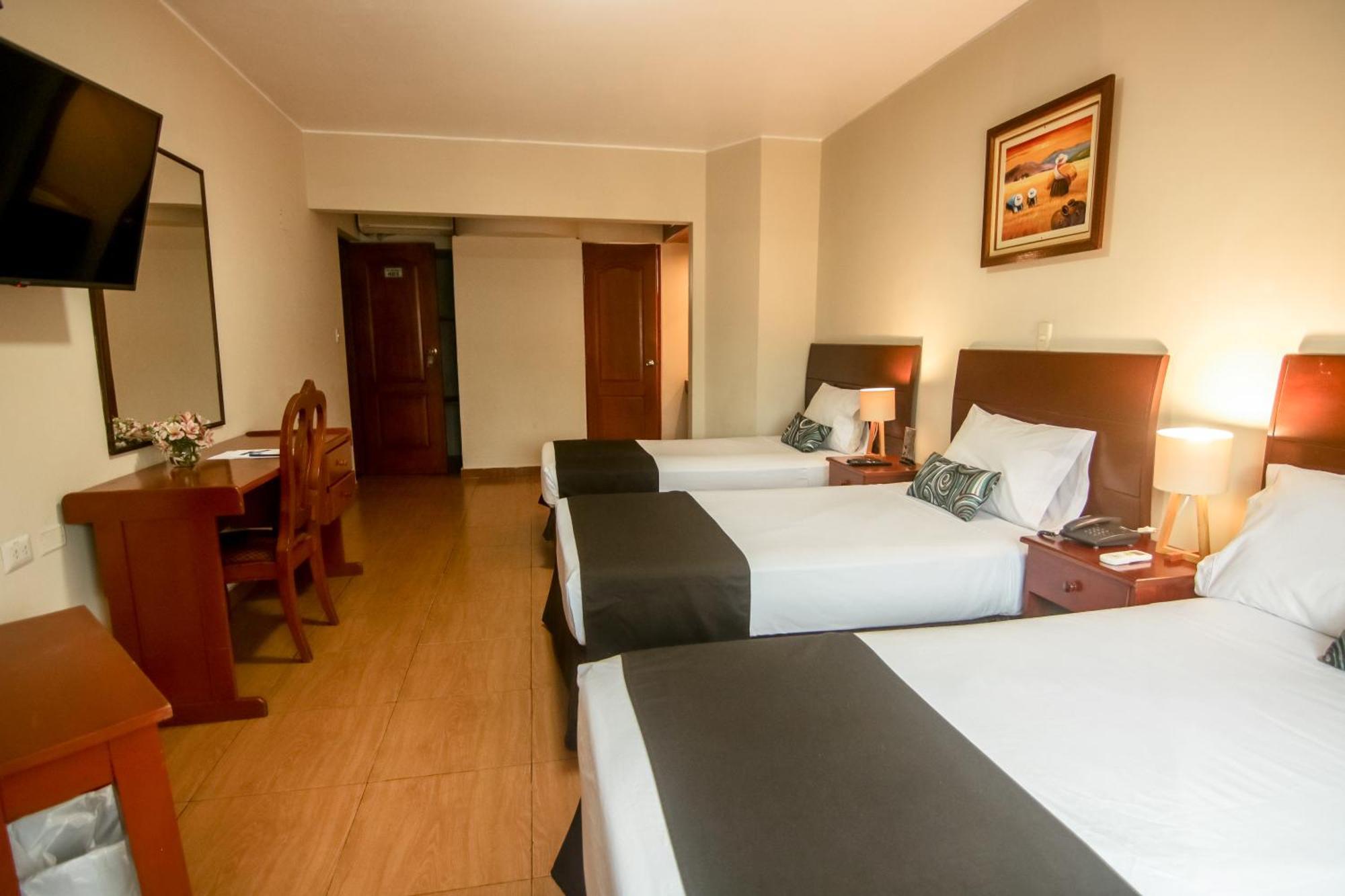 Epiqus Hotel Lima Exterior photo
